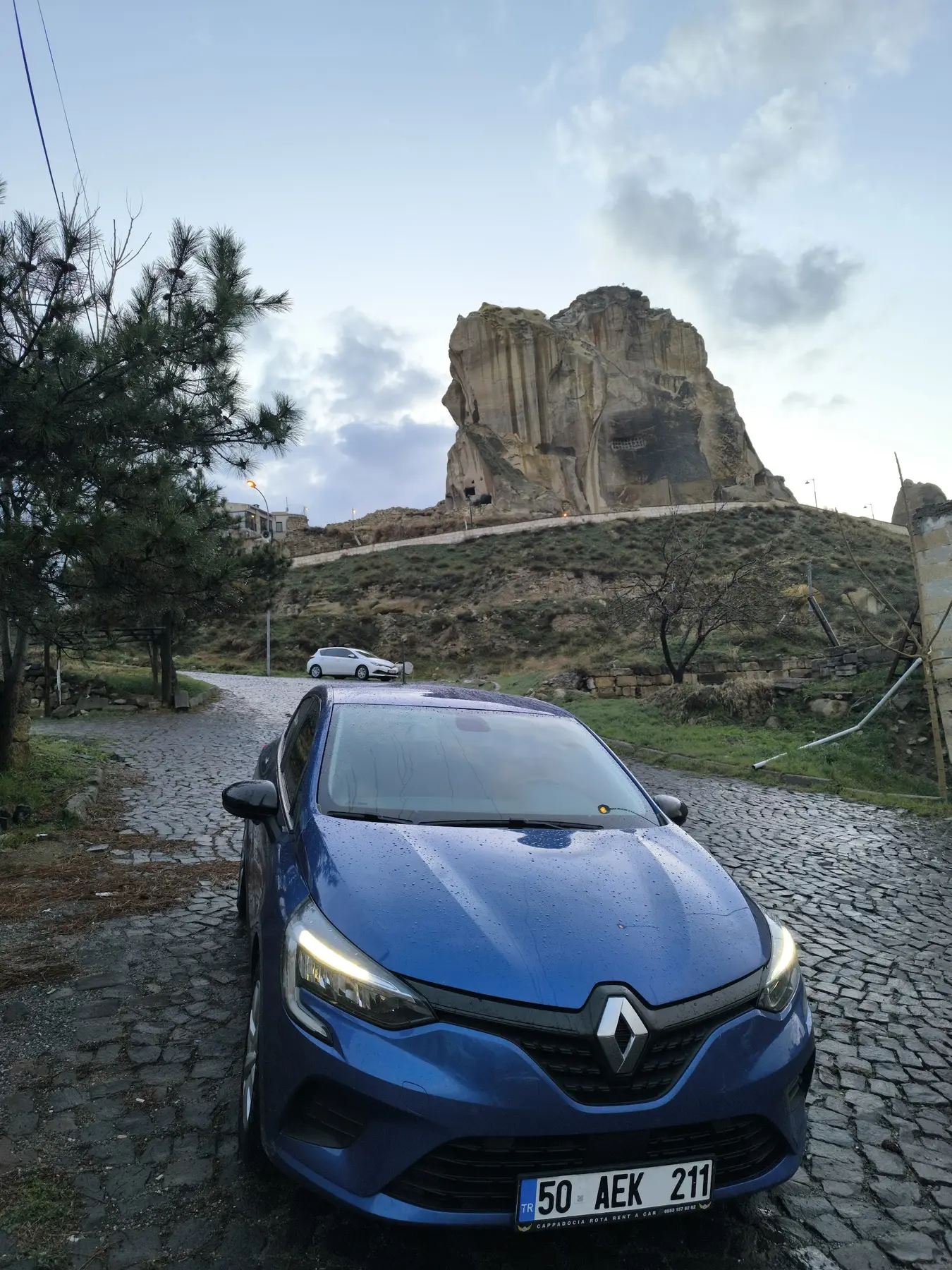 Castle route stop business view
